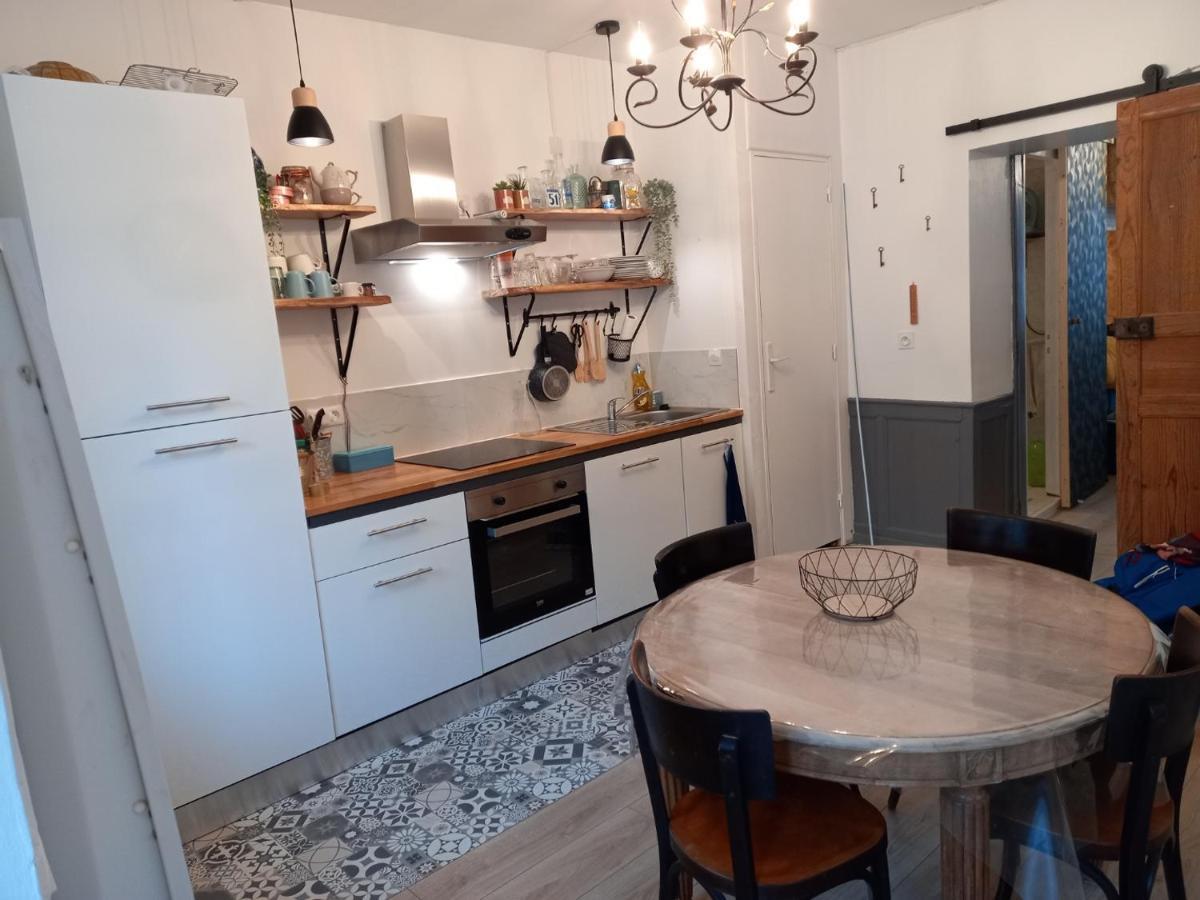 Appartement Rue De La Cascade 64440 오-본느 외부 사진